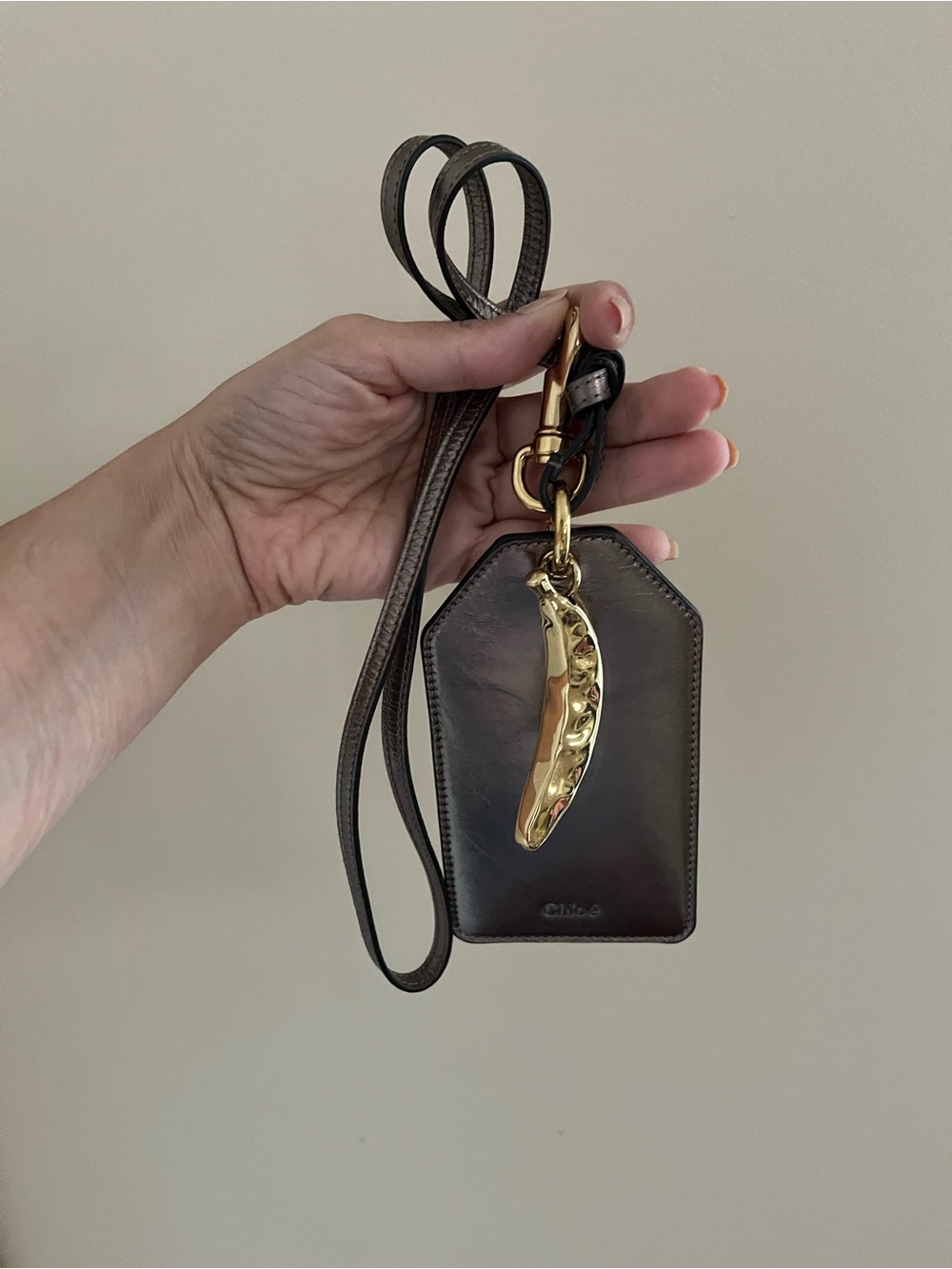 NWT Chloé Leather Tag/Holder with Gold Charm -metallic leather